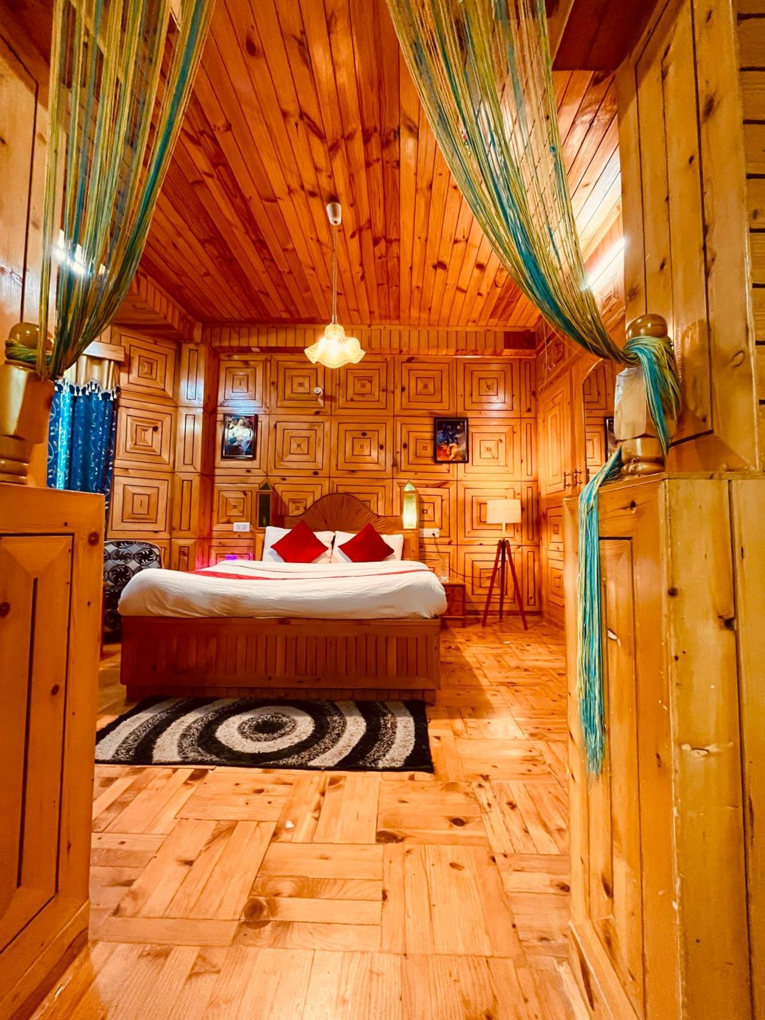 Woods Villa Cottages Manali - 1,2,3,4 Cottages & Villas Available In Manali With Scenic Mountain View Zewnętrze zdjęcie